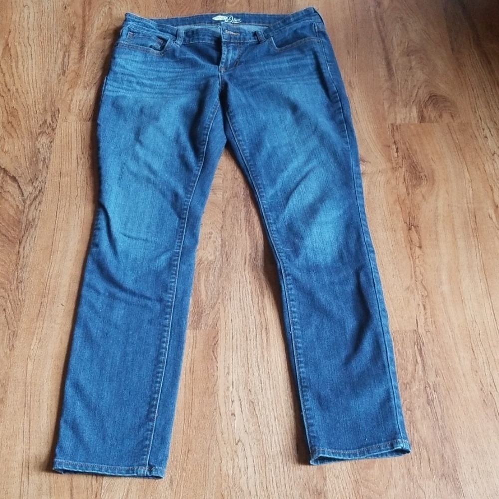 Old Navy "Diva" skinny Jean's size 6